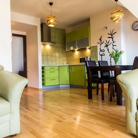 Apartment Udanypobyt Przy Polanie